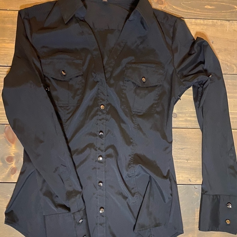 Express v-neck button down - Picture 2 of 3